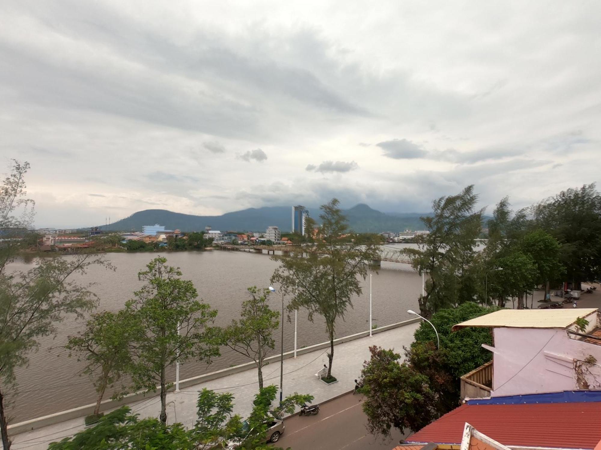 Good Morning Kampot 호텔 외부 사진