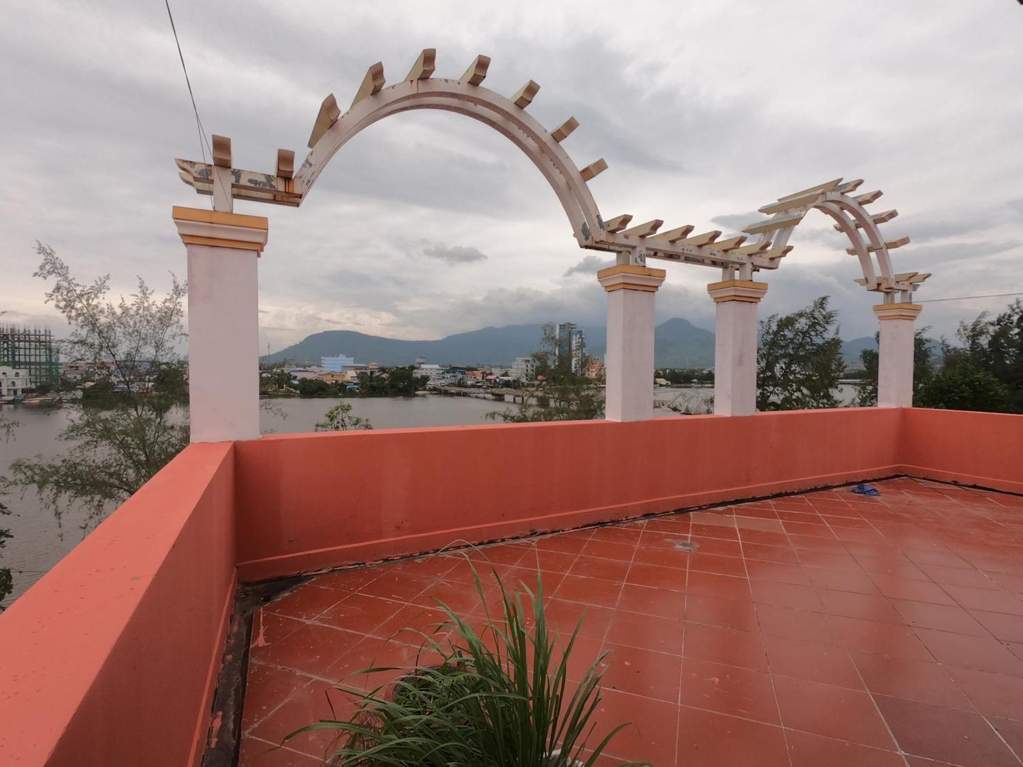 Good Morning Kampot 호텔 외부 사진