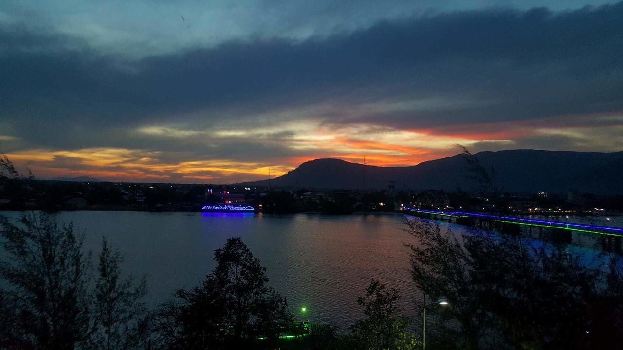 Good Morning Kampot 호텔 외부 사진