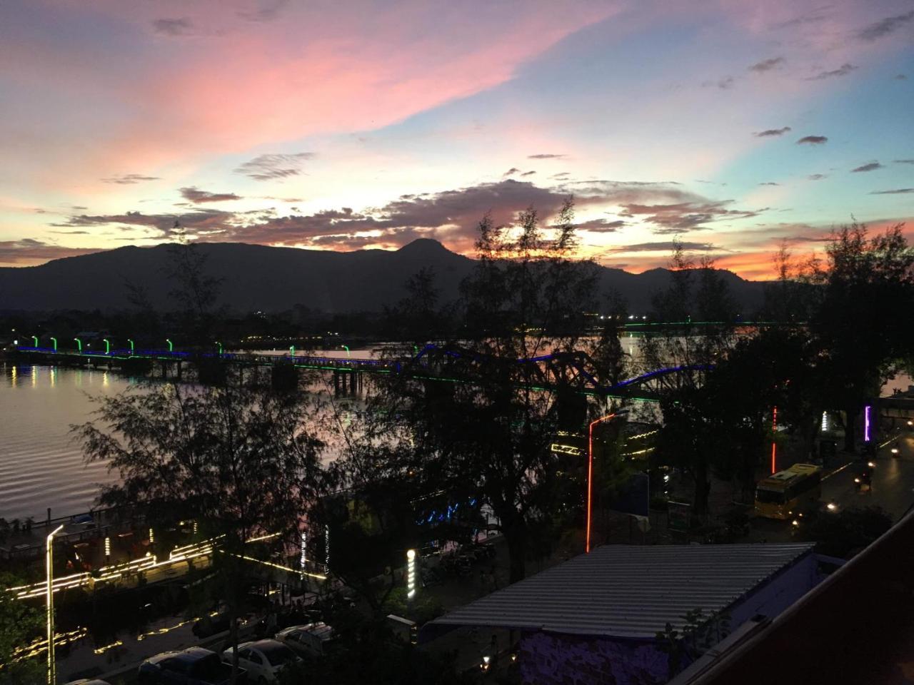 Good Morning Kampot 호텔 외부 사진