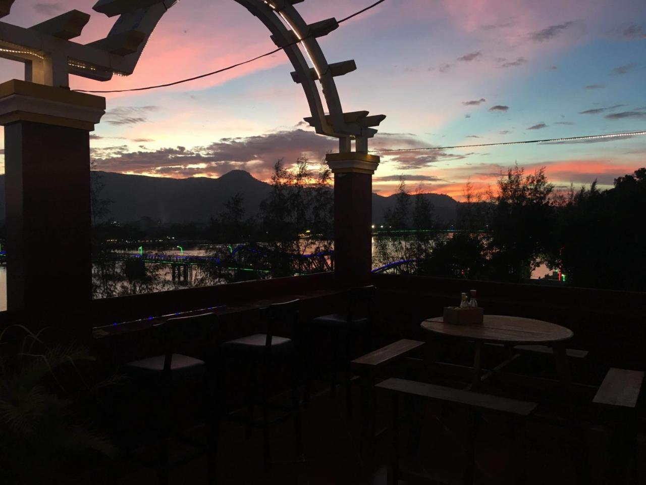 Good Morning Kampot 호텔 외부 사진